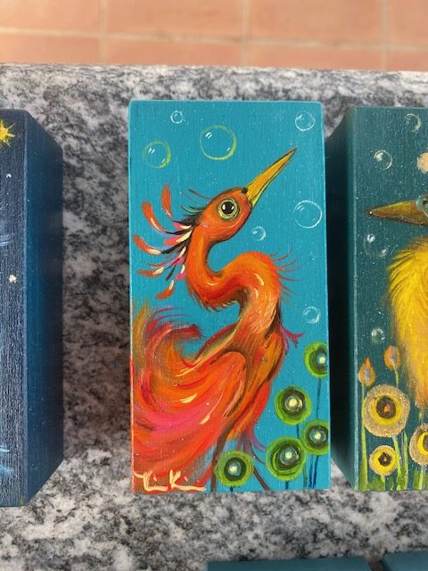 Glücksvogel Pfau Rot März 2026